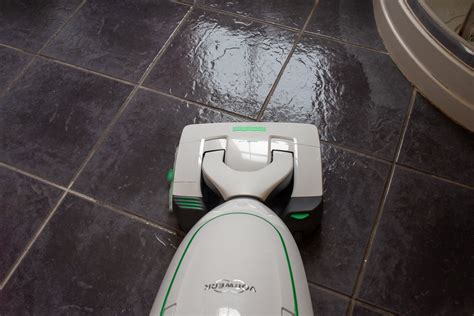 Vorwerk Kobold VK200 Review | Trusted Reviews