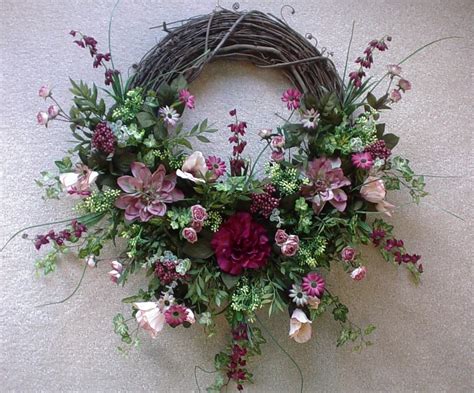 How to Make Grapevine Wreaths: 18 DIYs - Guide Patterns