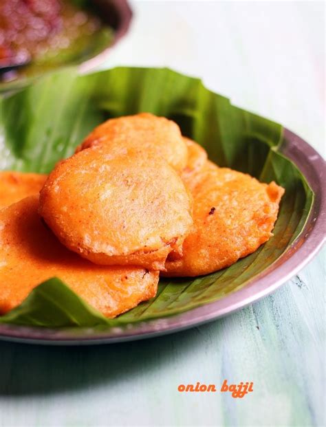 vengaya bajji recipe, how to make vengaya bajji | onion bajji recipe