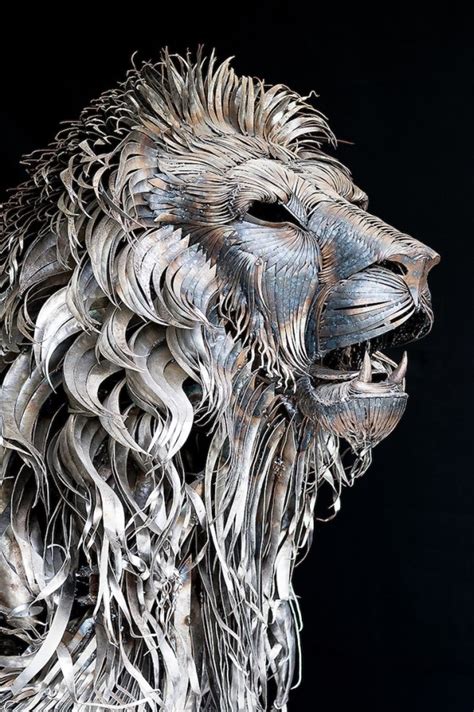 Creative Visual Art | Scrap Metal Lion Sculpture by Selçuk Yılmaz