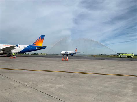 Lehigh Valley International Airport welcomes inaugural Savannah flight - lehighvalleylive.com