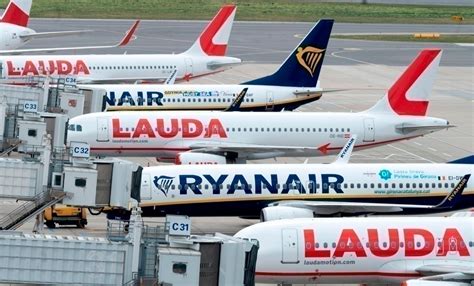 Ryanair Extends Airbus A320 Leases In Favour Of All Boeing Fleet - Elite News