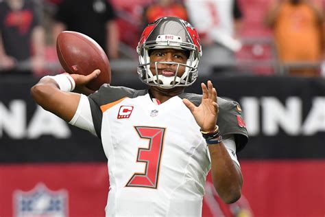 Jameis Winston injury: QB leaves game vs. Cardinals with hurt shoulder ...