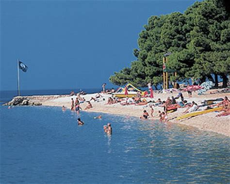 BRELA CROATIA BRELA HOTELS BRELA APARTMENTS BRELA ACCOMMODATION MARINA ...