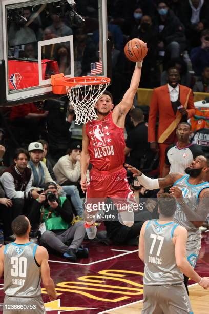 Devin Booker All Star Photos and Premium High Res Pictures - Getty Images