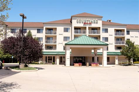 Courtyard by Marriott Cincinnati Airport- First Class Erlanger, KY Hotels- GDS Reservation Codes ...