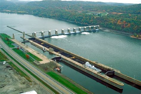 Industrial History: New Cumberland Locks and Dam on Ohio River at Stratton, OH