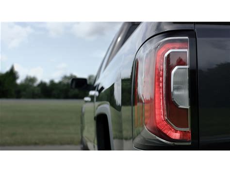 2017 GMC Sierra 1500: 138 Exterior Photos | U.S. News