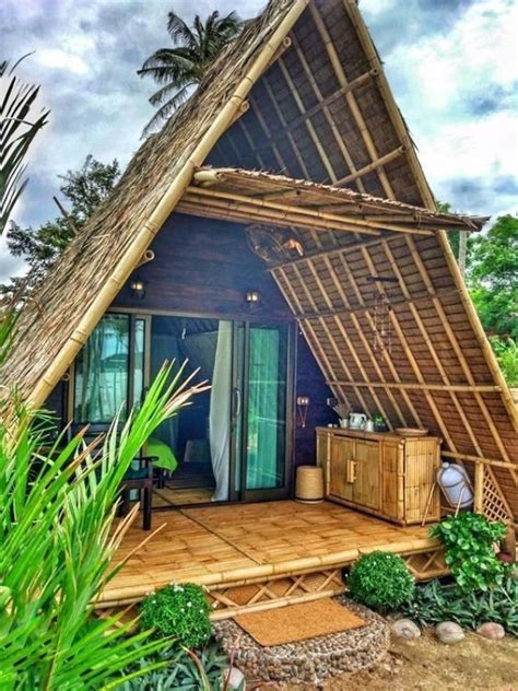 Desain Rumah Bambu Modern 13 - Desain id