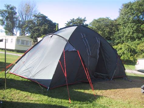 File:Dome tent.JPG - Wikipedia