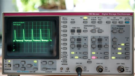 Tutorials About Oscilloscope - Electro University