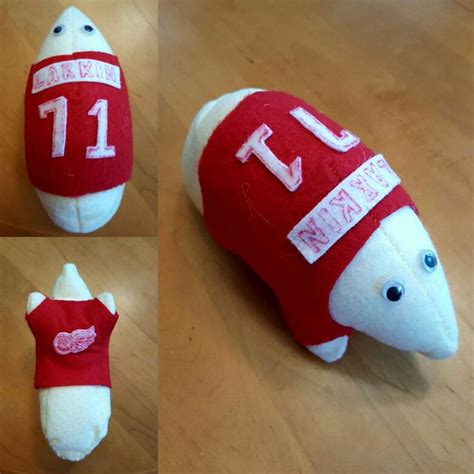 Red Wings MOLE fan, 2016 Mole day project for chemistry. Stuffed mole made from felt. | Mole day ...