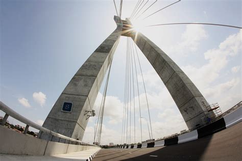 GC4DPE8 Lekki-Ikoyi-Bridge (Traditional Cache) in Nigeria created by eltownsven