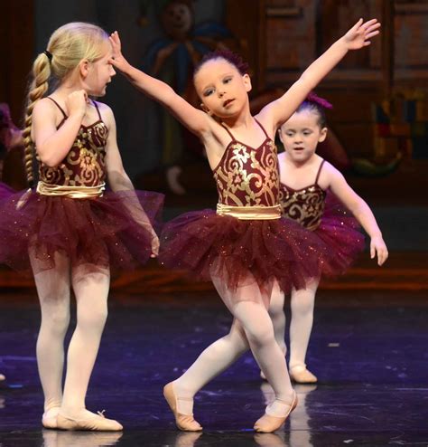 7 Great Benefits of Kids Learning Dancing - San Elijo Dance & Music Academy