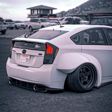 Widebody Toyota Prius "Tofu Boy" Looks Pleasing - autoevolution