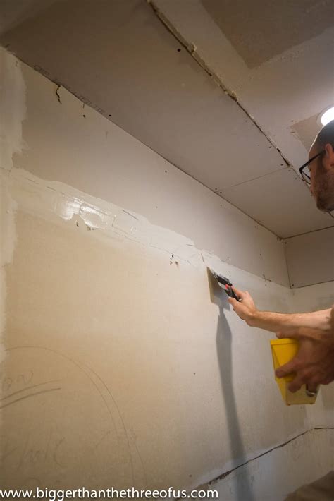 How to Mud Drywall