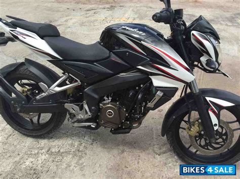 Used 2014 model Bajaj Pulsar 200 NS for sale in Bangalore. ID 121960. Metallic White colour ...