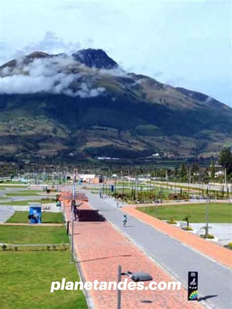 Park at Ibarra. Ecuador | Ecuador travel, Places to go, Places to visit