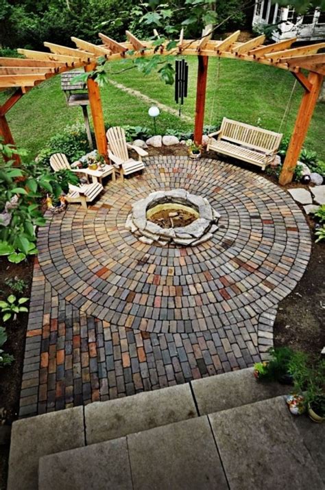 DIY Brick Fire Pits - 15 Inspiring Backyard Ideas