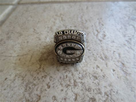 Lot Detail - 2011 Green Bay Packers shareholder Super Bowl 45 ring with REAL DIAMONDS---Aaron ...