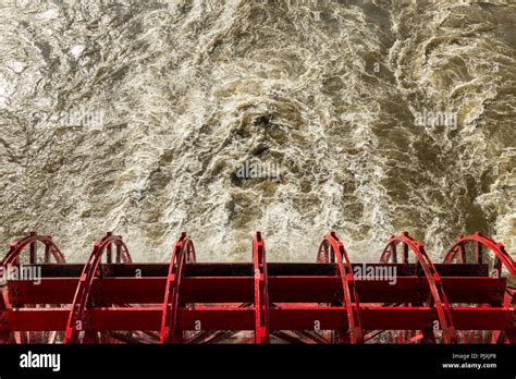 paddlewheel on the Mississippi River Stock Photo - Alamy