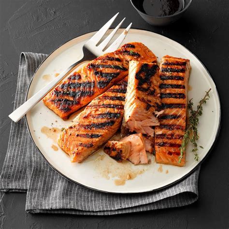 Maple-Balsamic Salmon Recipe: How to Make It