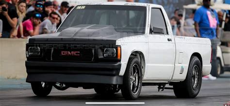 Chevy S10 Drag Racing Trucks