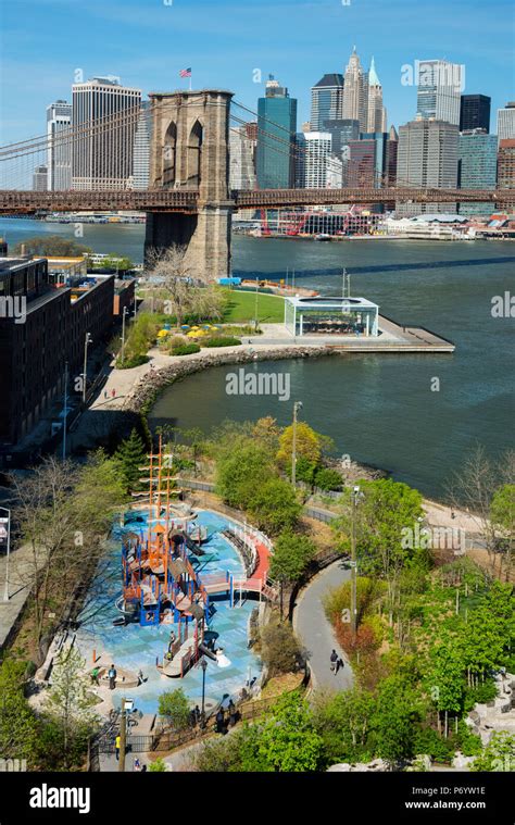 USA, New York, Brooklyn, DUMBO, Brooklyn Bridge Park Stock Photo - Alamy