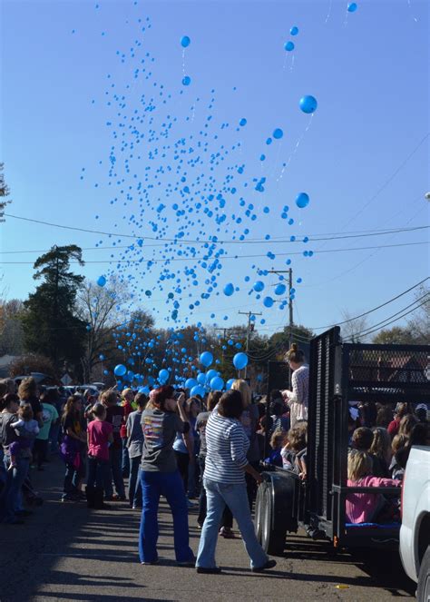 Caledonia Elementary School celebrates receiving Blue Ribbon Award ...