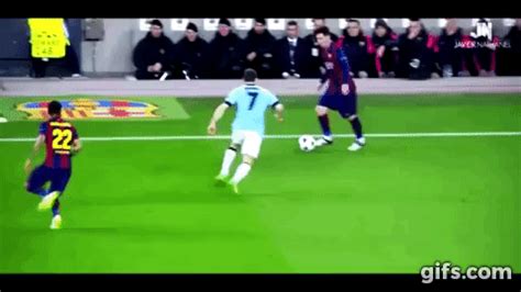 Lionel Messi Crazy Dribbling Skills 2014/2015 HD animated gif