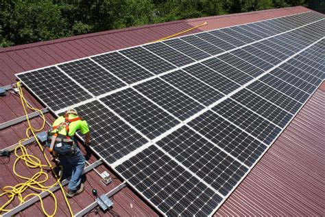 Solar Panel Roof Mounts | Roof Solar Panels | Tick Tock Energy-Illinois