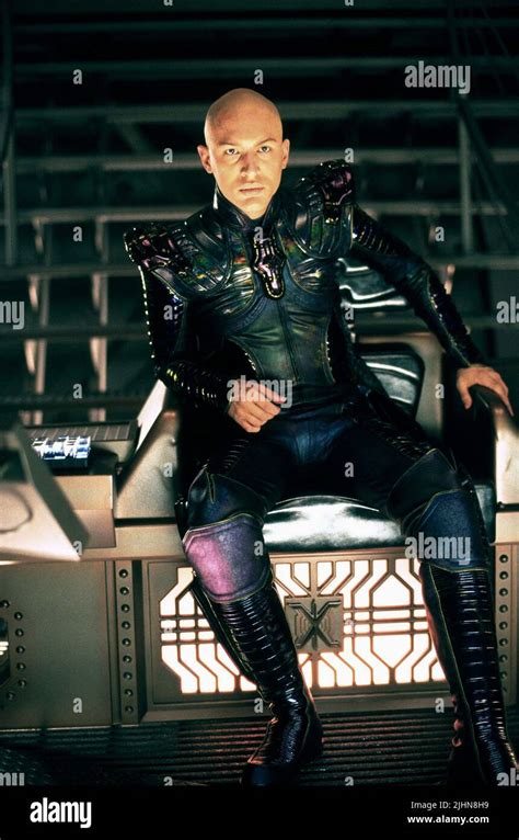 TOM HARDY, STAR TREK: NEMESIS, 2002 Stock Photo - Alamy