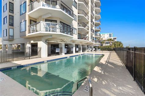 | North Myrtle Beach Rentals | Crescent Towers II 707 vacation condo