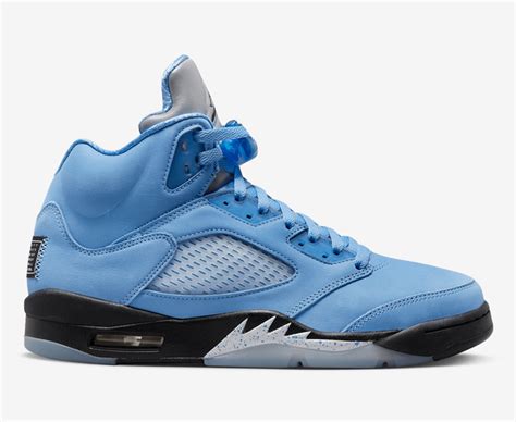 Jordan - AIR JORDAN 5 RETRO SE 'UNIVERSITY BLUE/BLACK-WHITE' - VegNonVeg