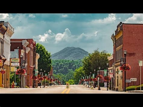 Fall Drive Through Tazewell Tennessee 10/27/2021 | Lets Chat and Drive - YouTube