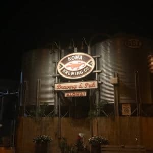 Hawaii Trip: Pizza, beer and the Kona Brewery Tour - Sip Bite Go