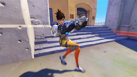 Overwatch 2: Tracer Posing Screenshot by MiraculousThomasFan on DeviantArt