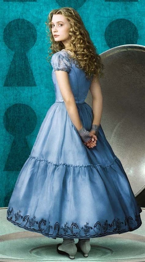 Alice - Alice in Wonderland (2010) Photo (14189594) - Fanpop