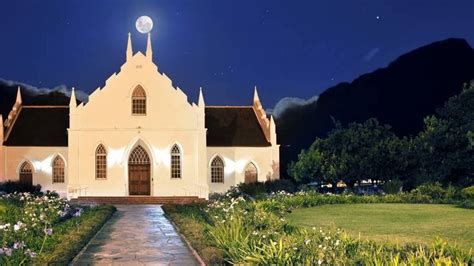 Franschhoek Wine Valley Tourism - Hello Western Cape