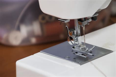 Sewing Machine Feet Guide (The Top Feet You Need) | Sew Care