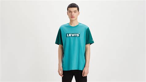 Relaxed Fit Short Sleeve Graphic Tee - Green | Levi's® GB