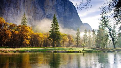 Natura Mountains foresta Spruce Lago Mist Morning Fog Reflection Autunno Desktop HD Desktop ...