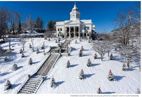 Discover the Magical Christmas Movie Towns of Sylva, Bryson City, and ...