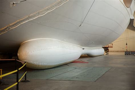 The massive, versatile and unusual Airlander 10 - CNET