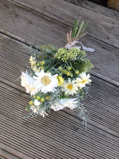 Wild Daisy Bouquet – Keepsake Bouquets