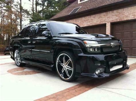 2003 CHEVROLET AVALANCHE CUSTOM PICKUP - Front 3/4 - 117782