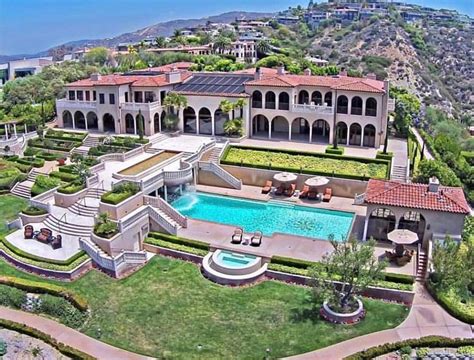 Amazing Hillside Mansion 😍 Follow @lux.toys | Mansions, Luxury homes dream houses, Hollywood homes