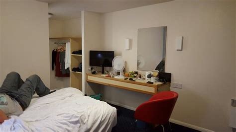 Travelodge Oswestry - Hotel Reviews, Photos & Price Comparison ...