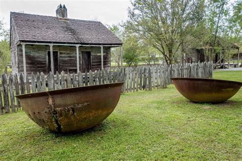 Four Fascinating New Orleans Plantations to Tour - Travel Addicts