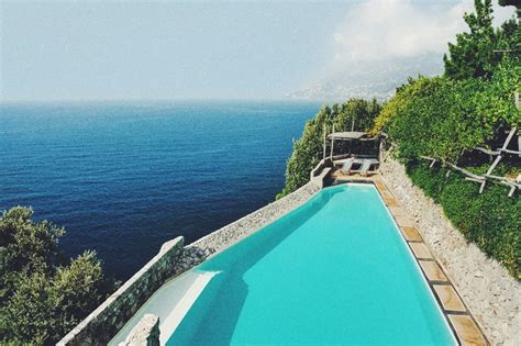 Live Like A King At This Incredible Airbnb On The Amalfi Coast - Airows